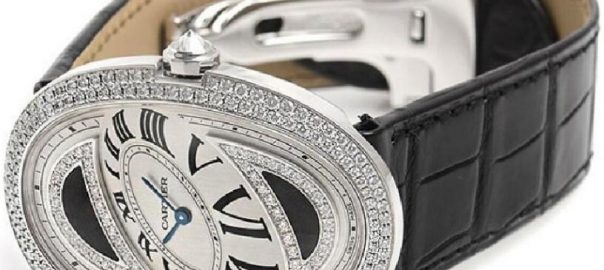 Two Creative Replica Cartier Baignoire Watches Display Stunning Image