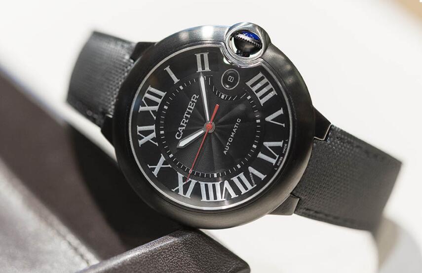 Cool Cartier duplication watches present round shape.