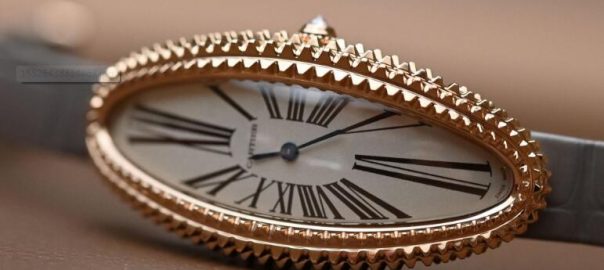 Creative Cartier Baignoire Allongée Fake Watches Present New Uniqueness