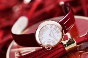 The red straps fake watches are designed for females.